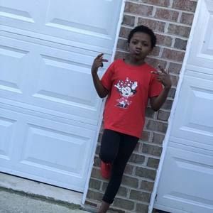 Meet your Posher, Sophia